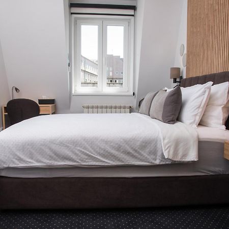 Republic Square Luxury Suites Белград Екстериор снимка