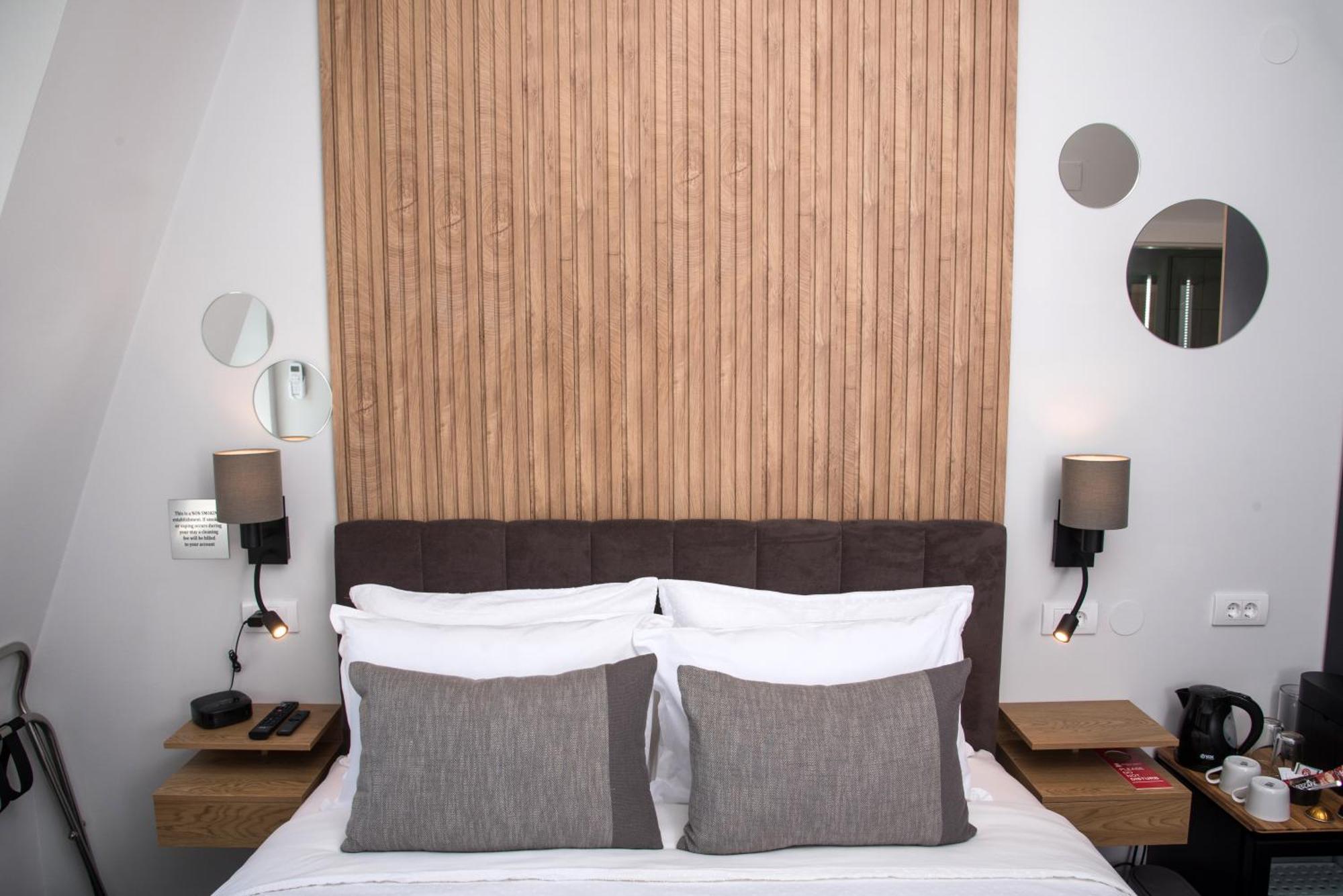 Republic Square Luxury Suites Белград Екстериор снимка