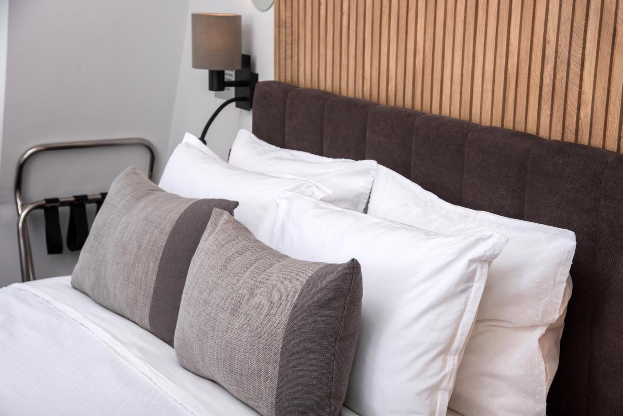 Republic Square Luxury Suites Белград Екстериор снимка