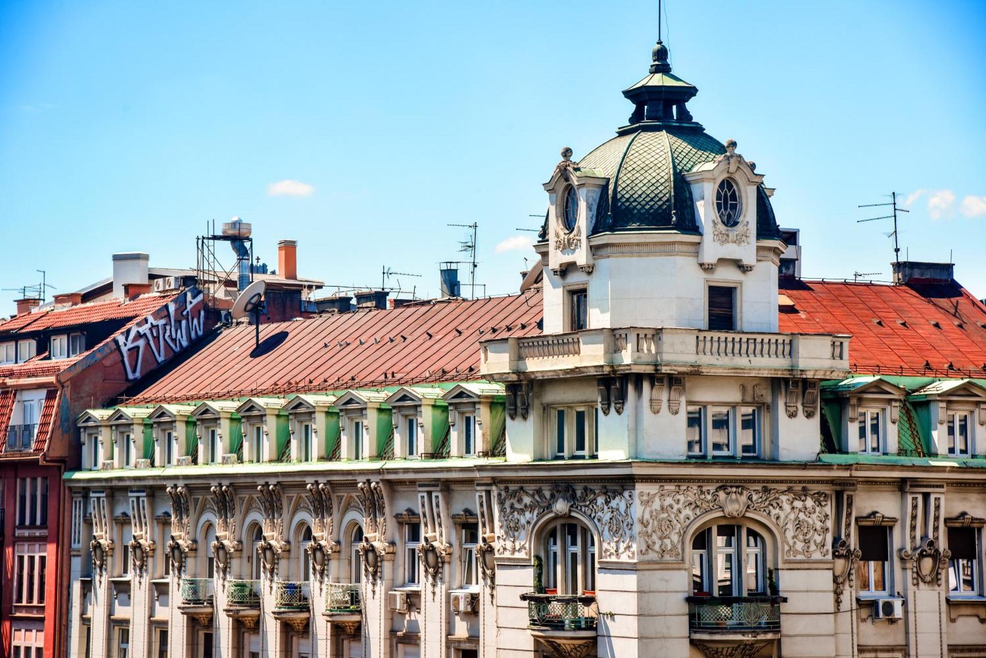 Republic Square Luxury Suites Белград Екстериор снимка